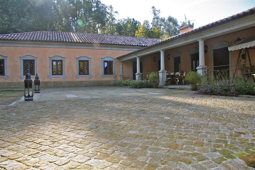Quinta Dos Castanheiros Bed And Breakfast Ponte de Lima Luaran gambar